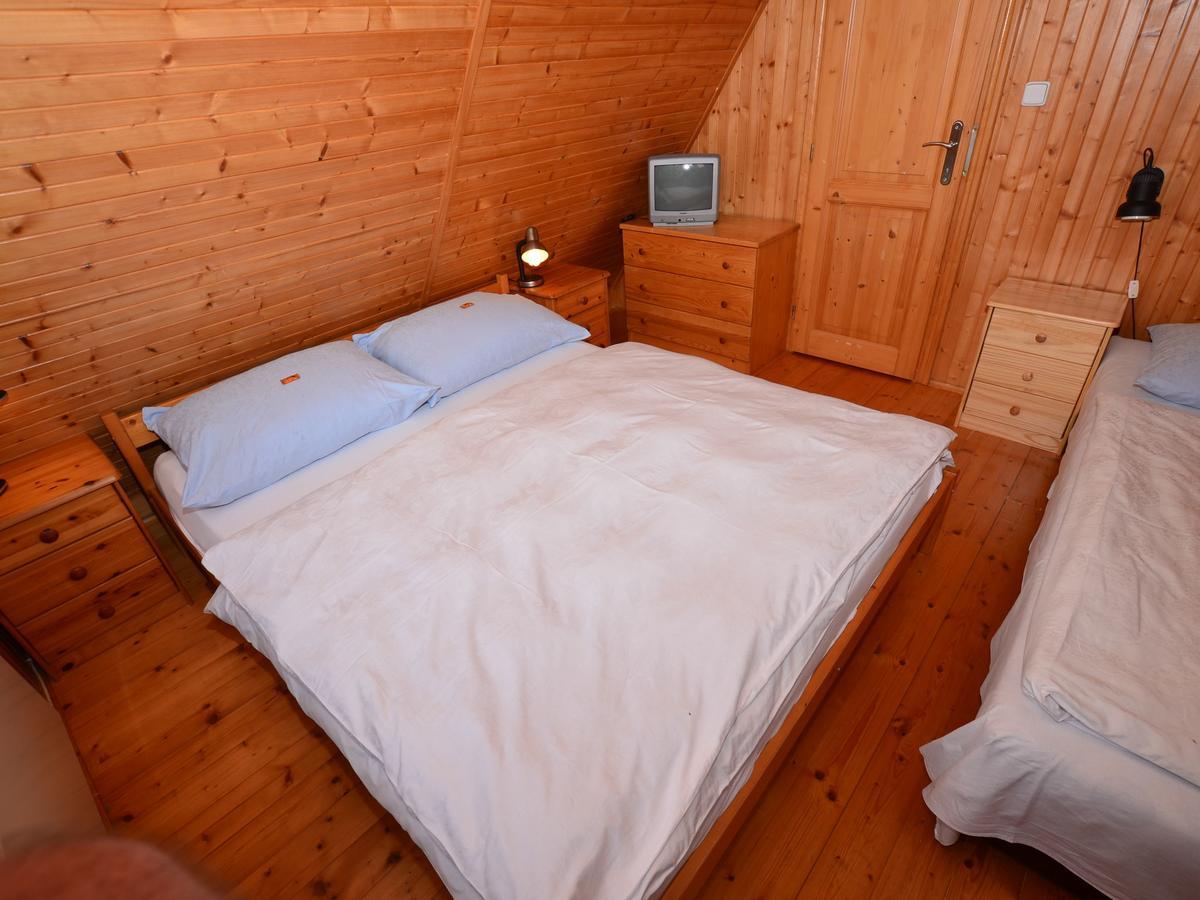 Nice Holiday Home In The Ore Mountains Only 500M From The Chairlift Loučná pod Klínovcem Exterior foto